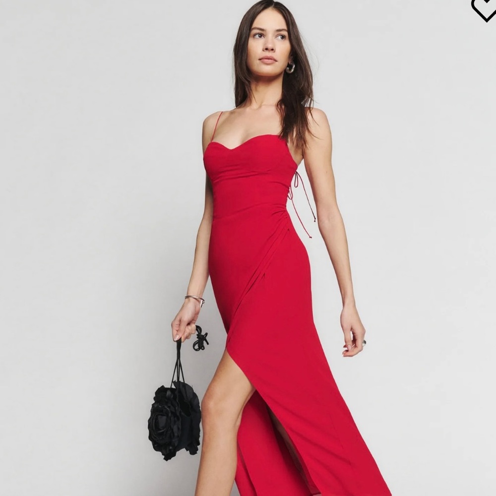 Reformation Kourtney Dress in Red Size 2